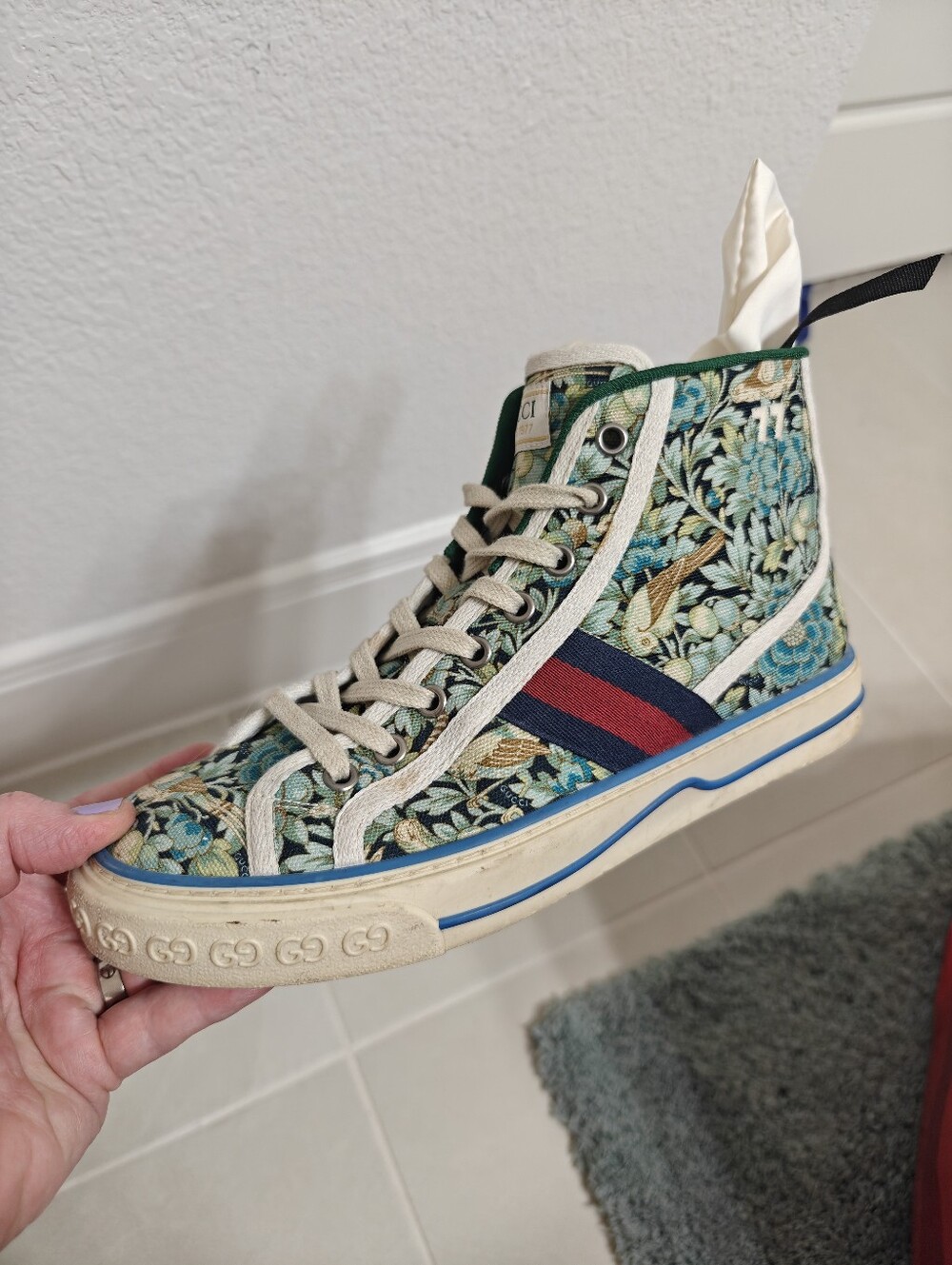 GUCCI High tops || Size 37 - Picture 3 of 4